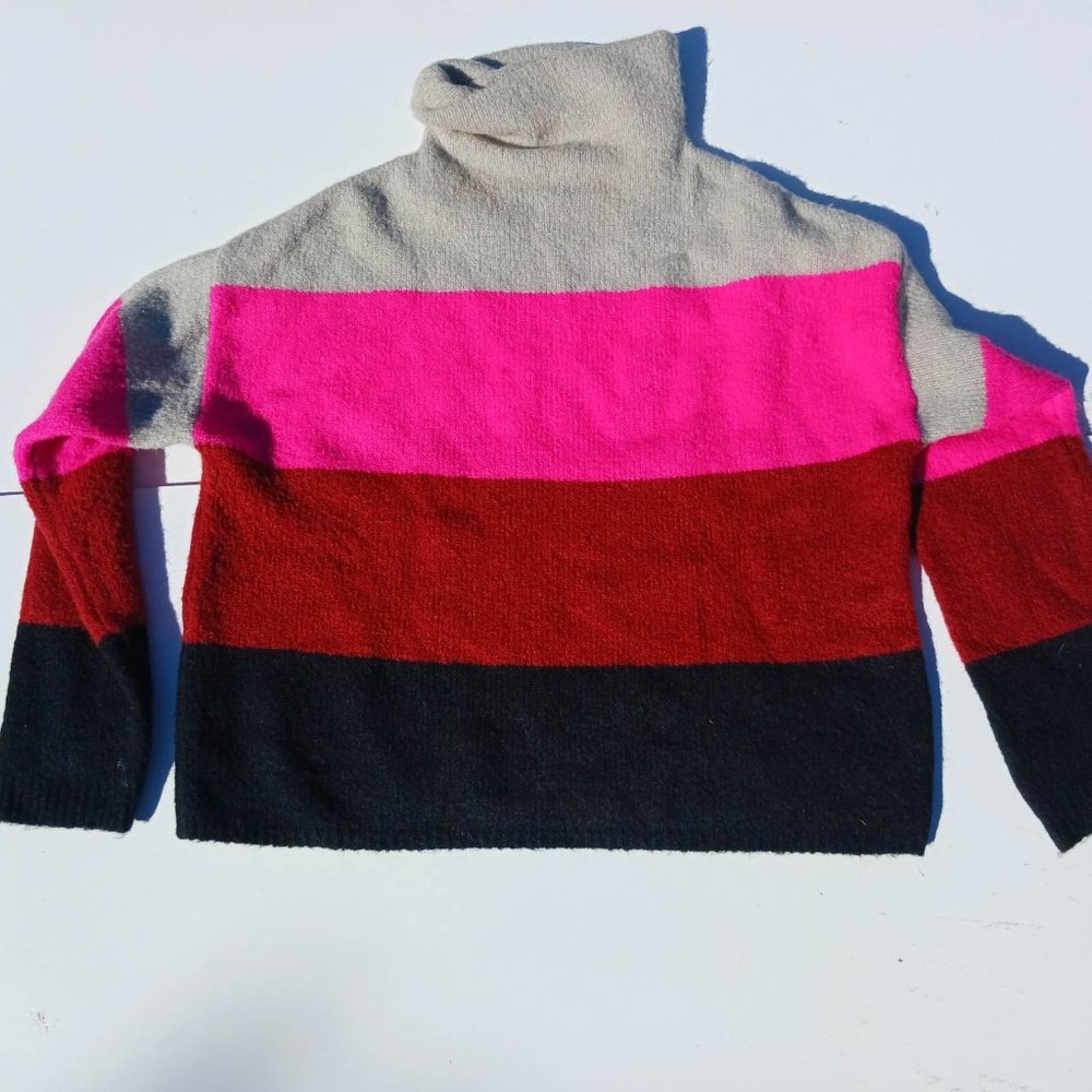 Aqua Size M Pink Red Women's Sweater